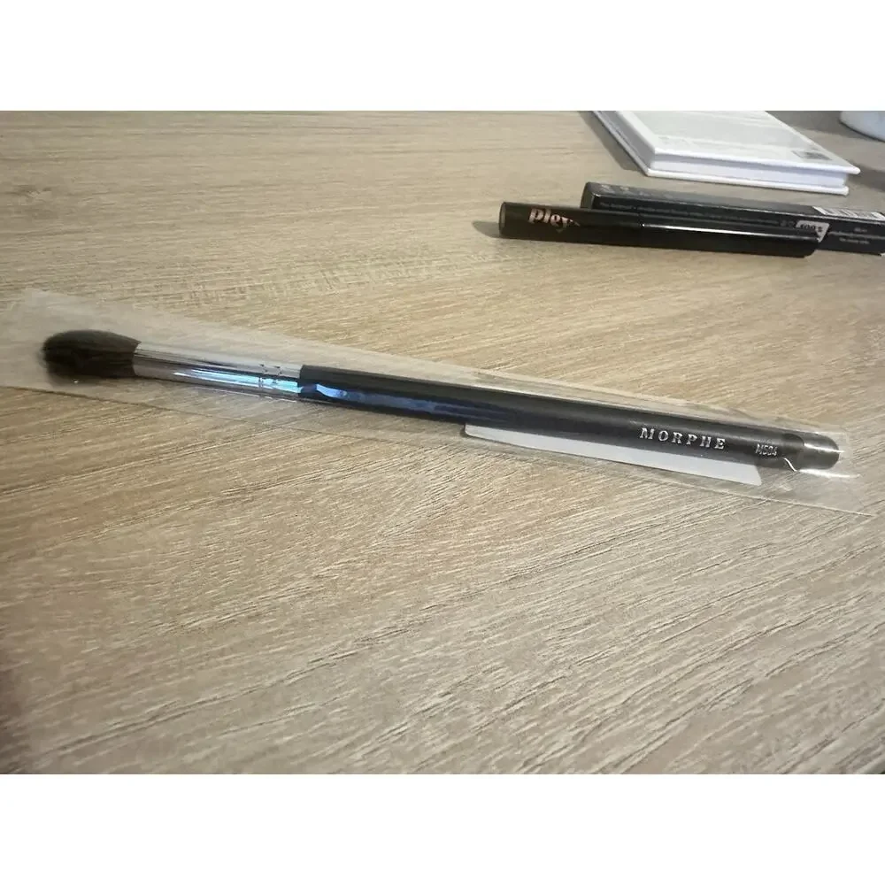BH Cosmetics Do Not Disturb Palette + Morphe Brush + Pley Liquid Eyeliner